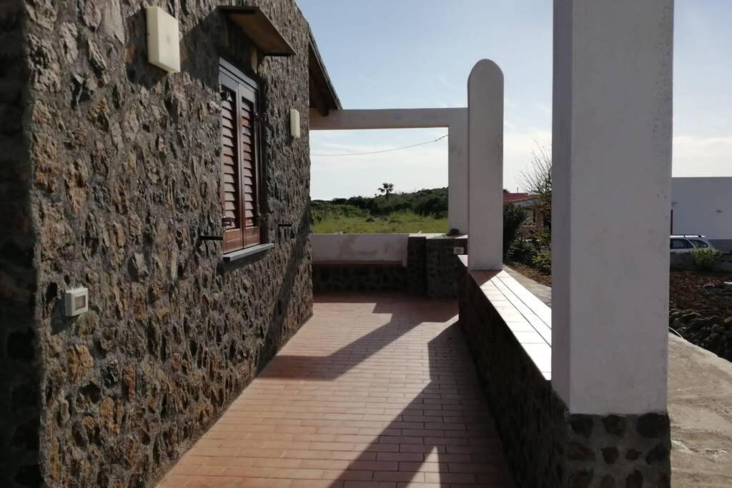 Open Space A Due Passi Dal Mare Isola di Ustica Exterior photo